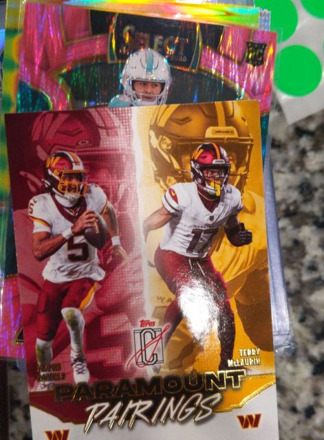 2021 Topps DX Paramount Pairings Terry McLaurin — front