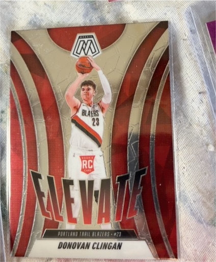 2022 Panini Mosaic Elevate #Donovan Clingan — front