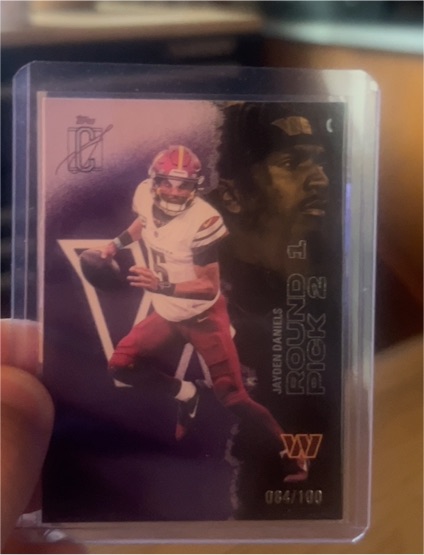 2022 Panini Illusions #064 Jayden Daniels — front