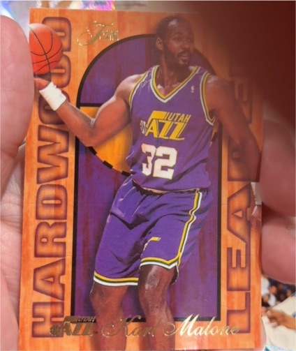 1995 Fleer Hardcourt #32 Karl Malone — front