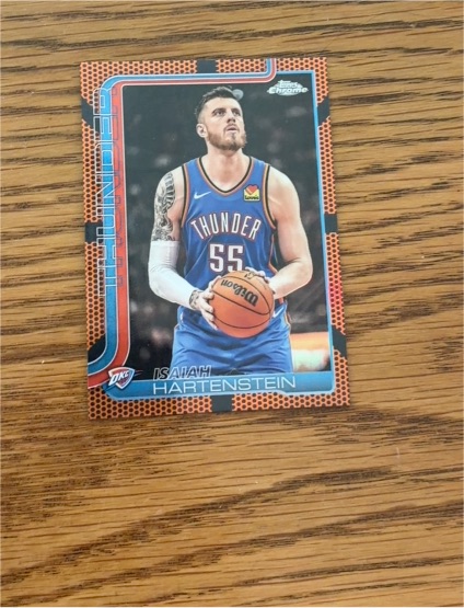 2020 Topps Chrome #55 Isaiah Hartenstein — front