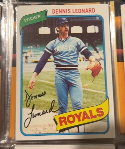1977 Topps #350 Dennis Leonard — front