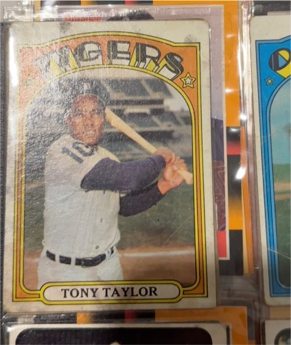 1972 Topps #10 Tony Taylor — front