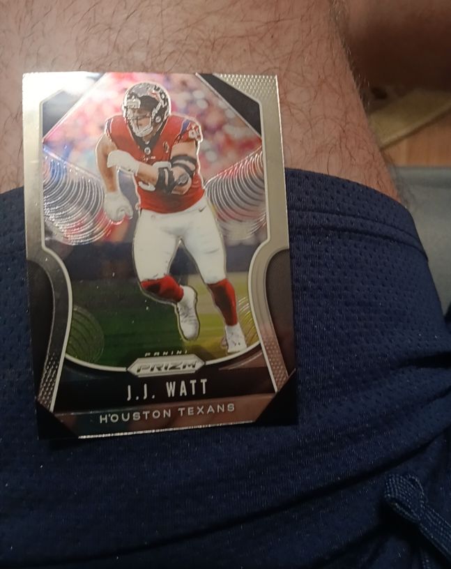 2020 Panini Prizm #17 J.J. Watt — front