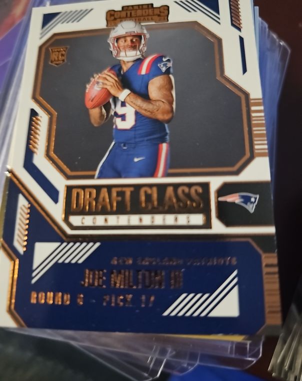 2021 Panini Contenders Draft Class Joe Milton III — front