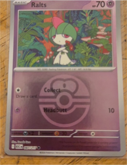 2019 Pokémon #037 Ralts — front