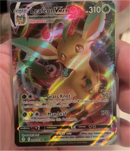 2020 Pokémon #066 Leafeon VMAX — front