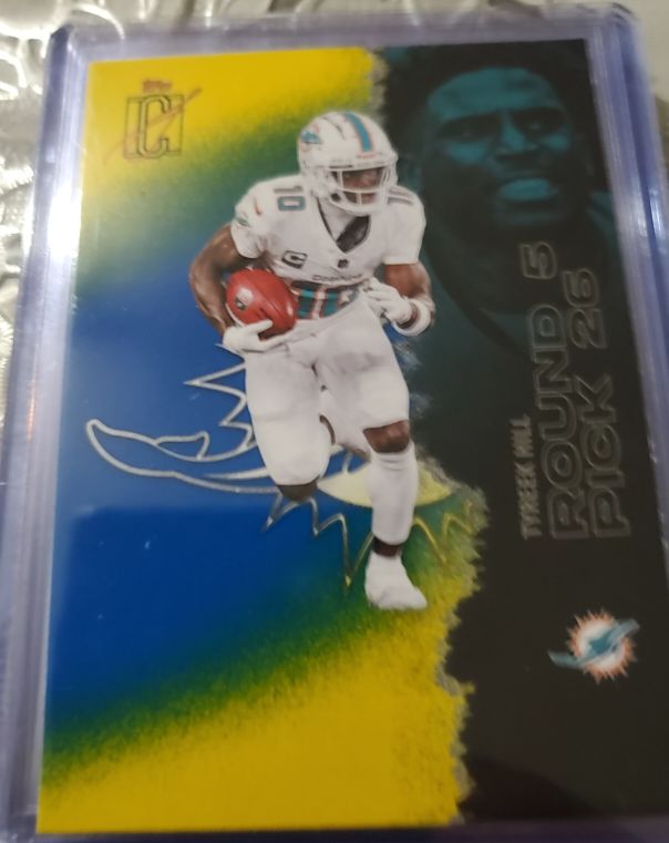 2021 Topps Chrome Jaylen Waddle Rookie Card — front