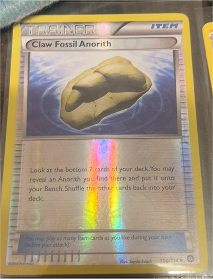 2016 Pokémon #100 Claw Fossil Anorith — front