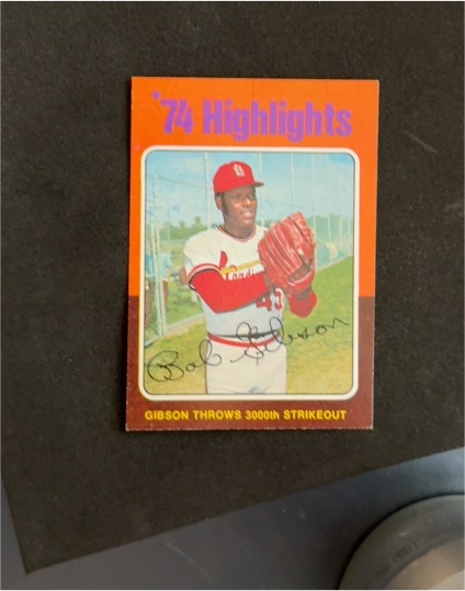1975 Topps #74 Bob Gibson — front