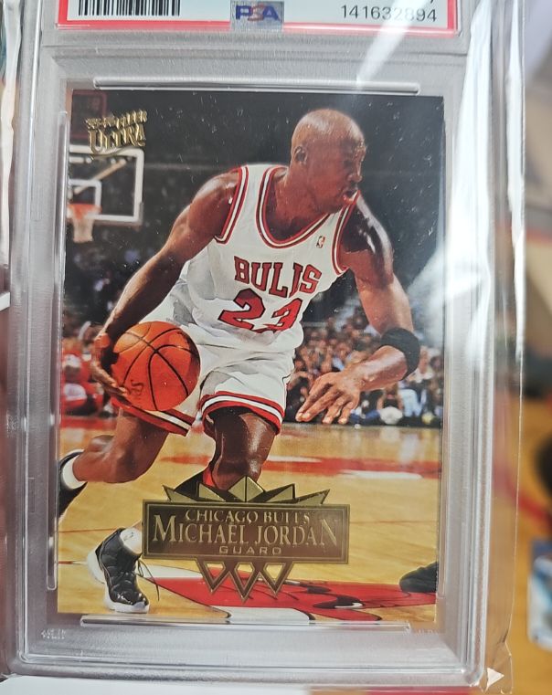 1994 Ultra #23 Michael Jordan — front