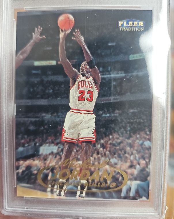 1997 Fleer Tradition #1 Michael Jordan — front