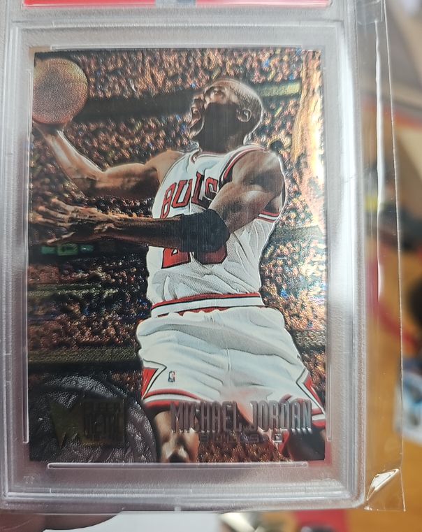1997 Fleer Metal #35 Michael Jordan — front