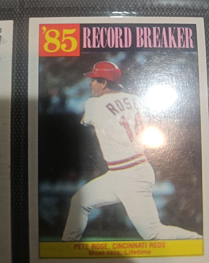 1986 Topps #85 Pete Rose '85 Record Breaker — front