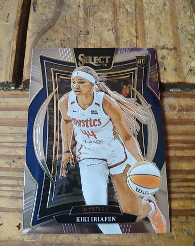 2021 Panini Select #18 Kiki Iriafen — front