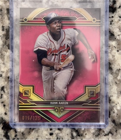 2021 Topps Transcendent Collection #15 Hank Aaron — front