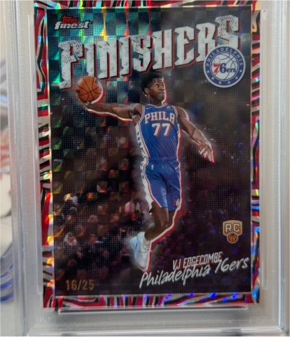 2019 Topps Finest #16 Matisse Thybulle — front