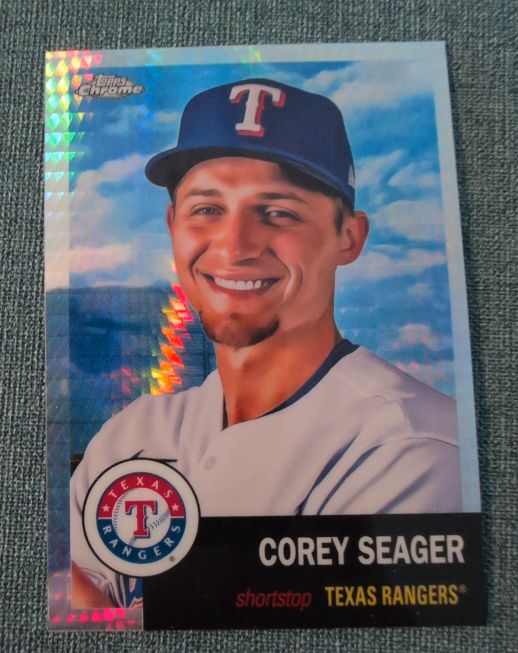 2023 Topps Chrome #1 Corey Seager — front