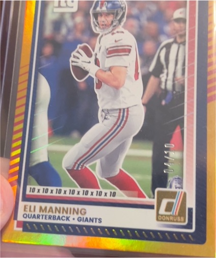 2021 Donruss #10 Eli Manning — front
