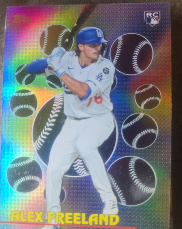 2022 Topps #16 Alex Freeland — front