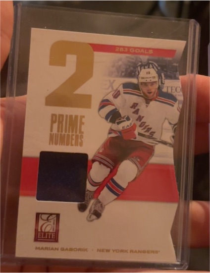 2000 Donruss Elite #2 Marian Gaborik Prime Numbers — front