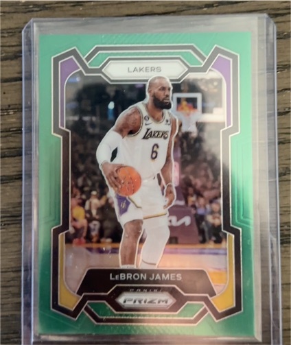 2022 Panini Prizm #6 LeBron James — front