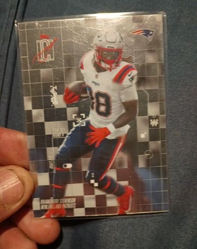 2021 Panini Contenders Optic #100 Rhamondre Stevenson — front