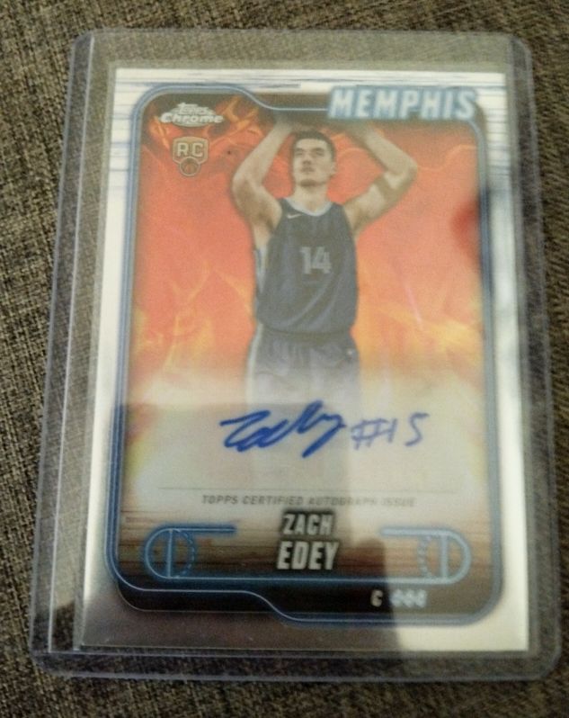 2022 Topps Chrome #344 Zach Edey — front