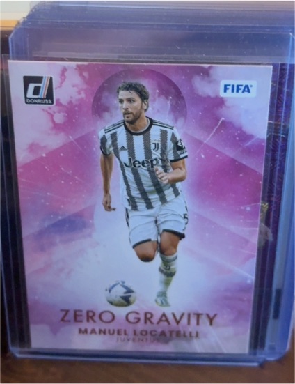 2022 Donruss Zero Gravity Manuel Locatelli — front