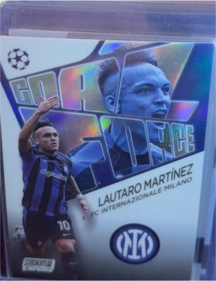 2022 Topps Chrome UEFA Champions League Goal Force Lautaro Martínez — front