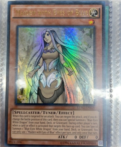 1996 Yu-Gi-Oh! LDS2-EN009 Maiden with Eyes of Blue — front