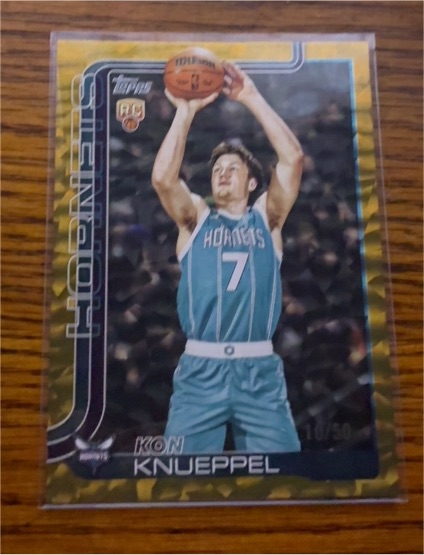 2022 Topps #Kon Knueppel RC Hornets — front