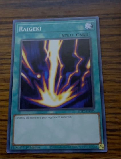 2016 Yu-Gi-Oh! SD16-EN025 Raigeki — front