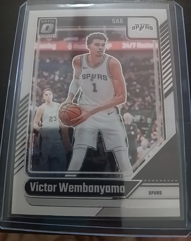 2023 Donruss Optic #1 Victor Wembanyama — front