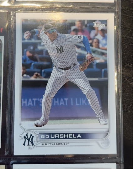 2021 Topps #234 Gio Urshela — front