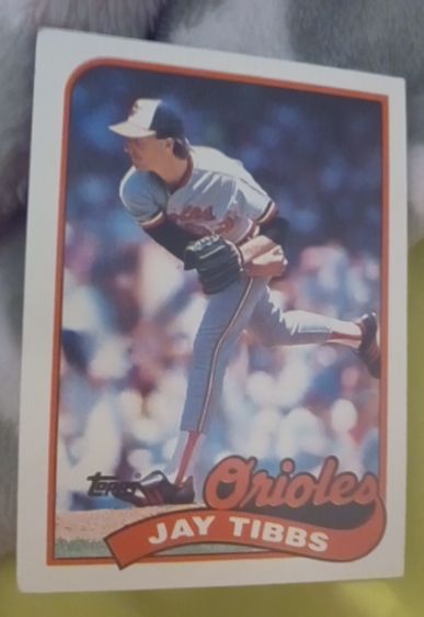 1985 Topps #400 Jay Tibbs — front