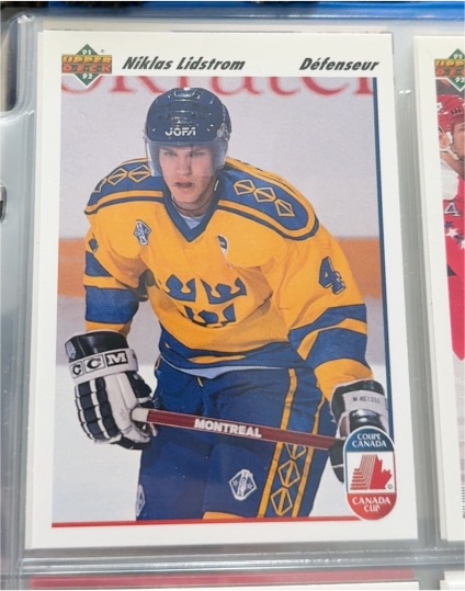 1992 Upper Deck #92 Niklas Lidstrom — front
