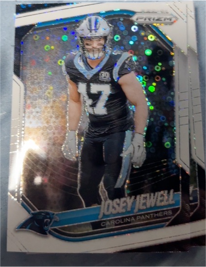 2022 Panini Prizm #17 Josey Jewell — front