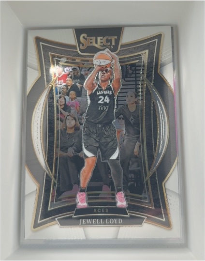 2021 Panini Select #25 Jewell Loyd — front