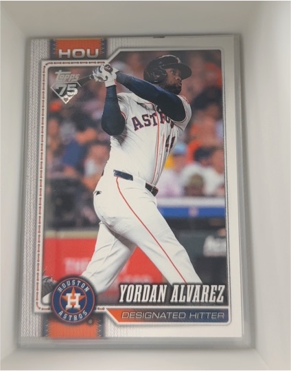 2022 Topps #HOU Yordan Alvarez — front