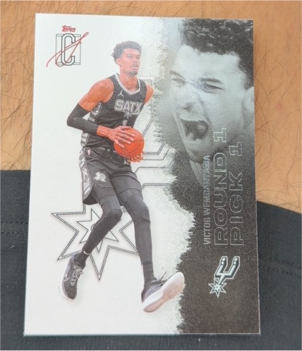 2020 Topps Chrome #1 Keldon Johnson — front