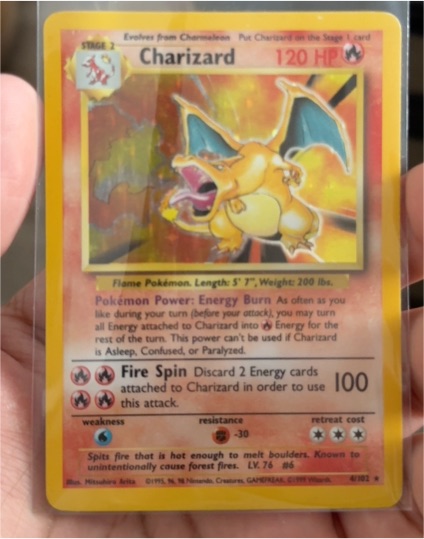 1999 Pokémon #4 Charizard — front