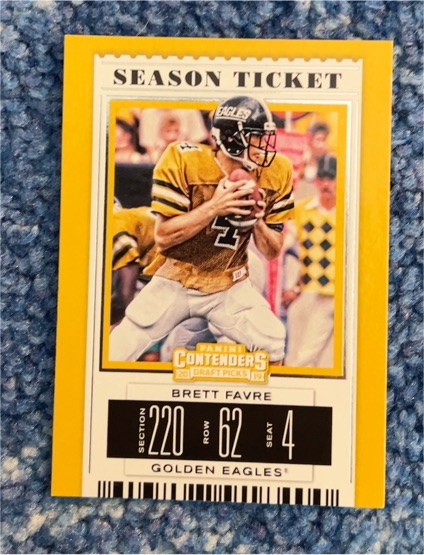 2021 Panini Contenders Draft Picks Season Ticket #ST-1 Brett Favre — front