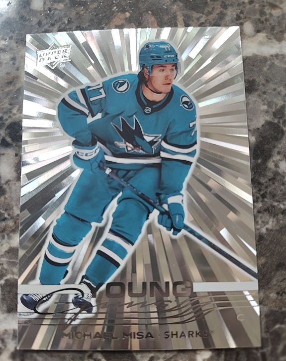 2022 Upper Deck Young Guns #Y-1 Michael Misa — front