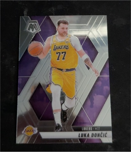 2024-25 Panini Mosaic #100 Luka Dončić — front