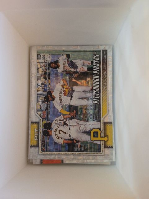 2026 Topps Series 2 #467 Pittsburgh Pirates Team Card — front