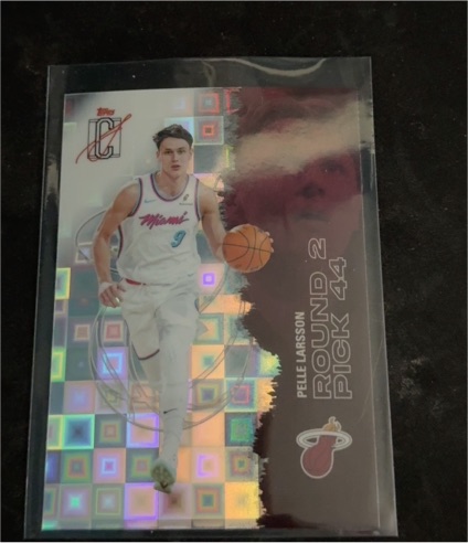 2025-26 Topps Signature Class #7 Pelle Larsson — front