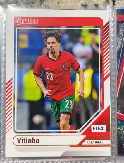 2024-25 Donruss #125 Vitinha Portugal — front