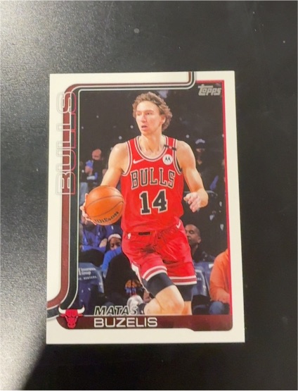 2025-26 Topps #37 Matas Buzelis Chicago Bulls — front