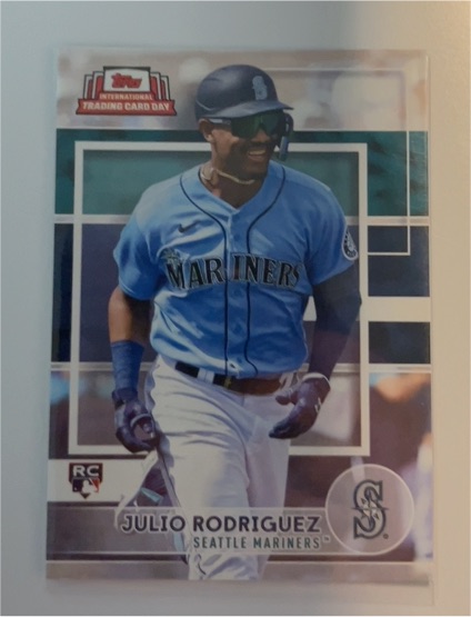 2022 Topps International Trading Card Day #NTCD-25 Julio Rodriguez — front